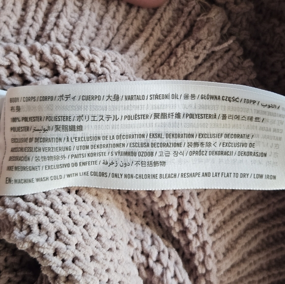 Abercrombie & Fitch Comfy Knit Sweater in Women's M - Picture 8 of 10